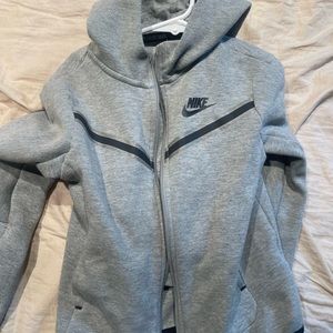 Nike Tech sweat suit